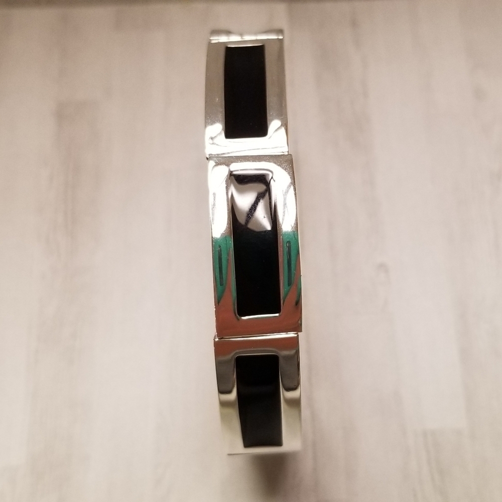 Cookie Lee silver and black stretch bracelet NWT - Picture 3 of 5